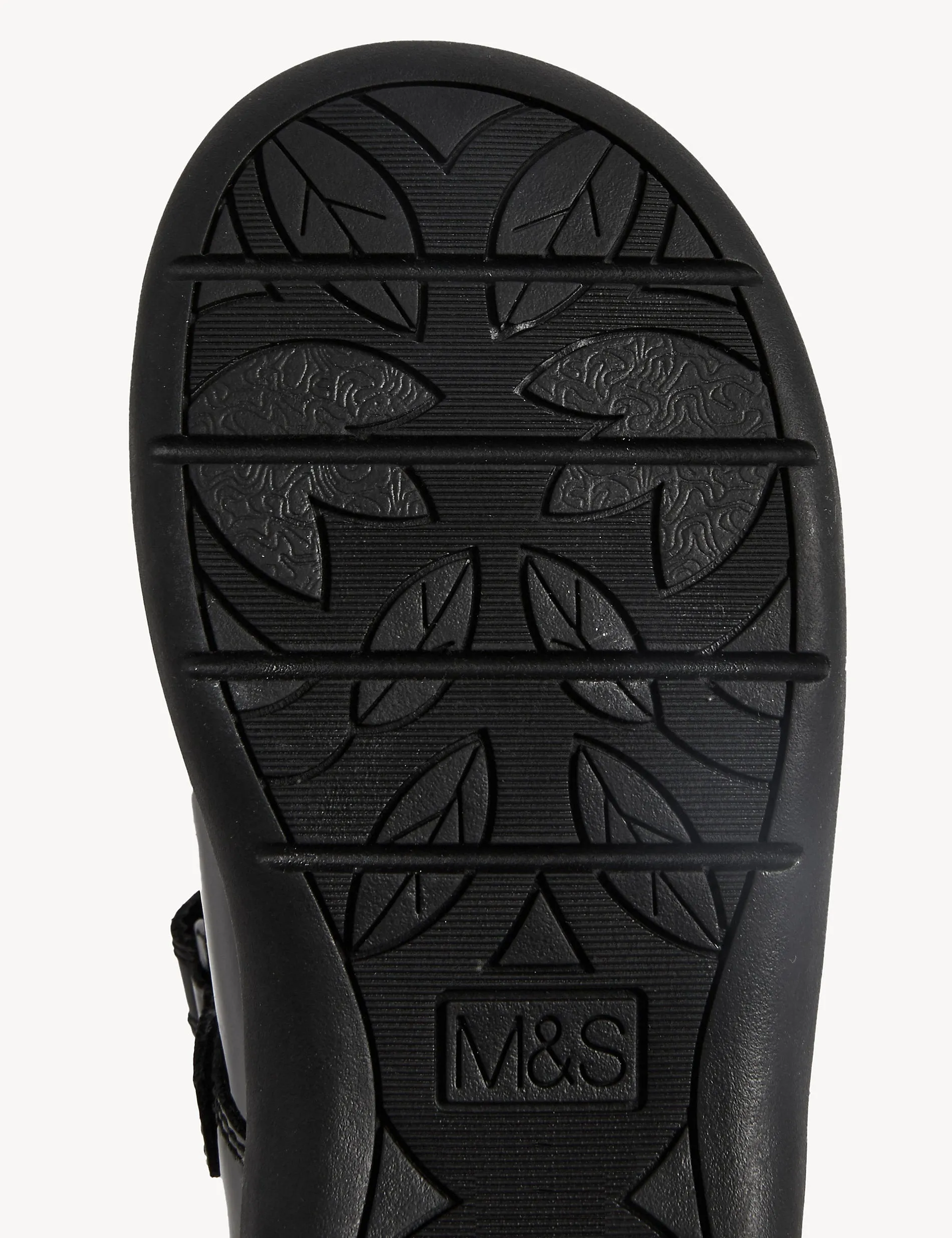 Children's patent leather school shoes (8 small - 1 large) Marks & Spencer black